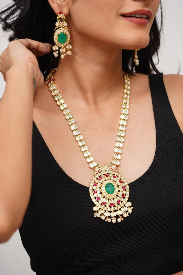 attrangi Samaira Indian Moissanite Polki Long Set Earrings