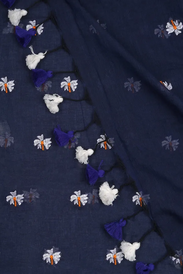 Rings Teejh Teejh Reiya Blue Embroidered Mulmul Cotton Saree Rings Teejh Teejh Reiya Blue Embroidered Mulmul Cotton Saree