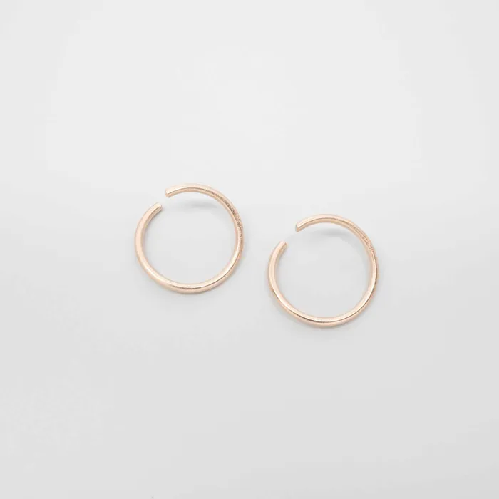 satin mini hoop fejn KS Earrings