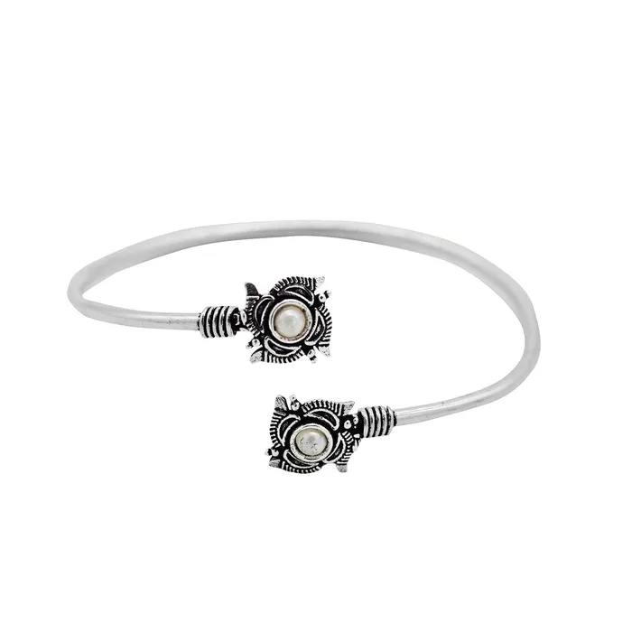 Teejh Bracelets Aparna White Flower Silver Oxidized Bracelet Teejh Bracelets Aparna White Flower Silver Oxidized Bracelet