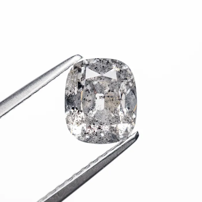 Misfit Diamonds Rings 136ct 710x600x392mm Modern Antique Old Mine Cut 2563401