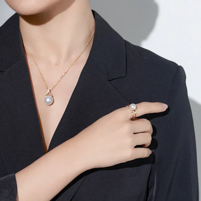 Pearly Lustre Rings Top Grade Freshwater Pearl Ring WR00227 CONNECT
