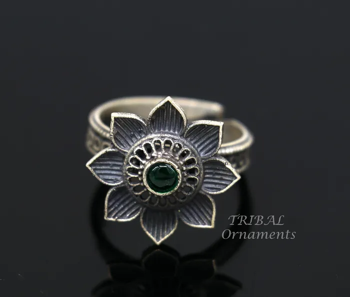 Rings TRIBAL ORNAMENTS floral design 925 sterling solid silver fabulous craftsmanship vintage design tribal adjustable ring band for women Rajasthan India SR334 Rings TRIBAL ORNAMENTS floral design 925 sterling solid silver fabulous craftsmanship vintage design tribal adjustable ring band for women Rajasthan India SR334