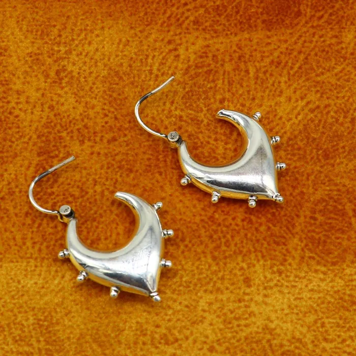 Vintage Design 925 sterling silver fabulous hoops earring tribal kundal earring from Rajasthan India best gifting unisex jewelry ear624 TRIBAL ORNAMENTS Earrings Vintage Design 925 sterling silver fabulous hoops earring tribal kundal earring from Rajasthan India best gifting unisex jewelry ear624 TRIBAL ORNAMENTS Earrings