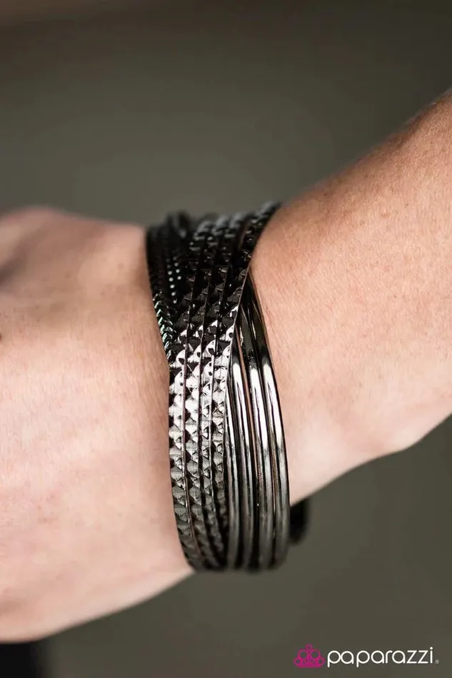 Bracelets Paparazzi Bracelet Sneak Attack Black Paparazzi Jewelry