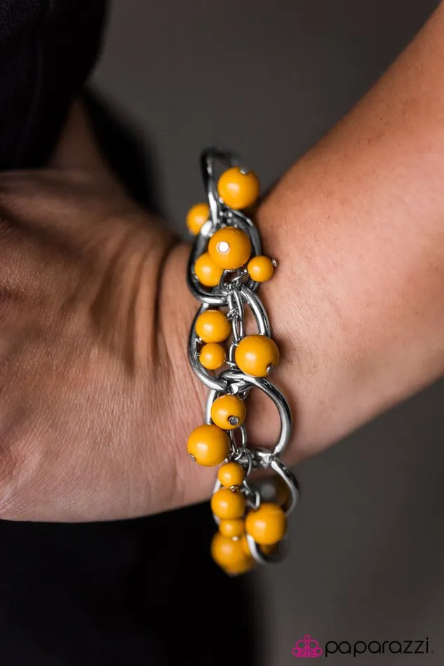 Bracelets Paparazzi Jewelry Paparazzi Bracelet Elegantly Entangled Yellow