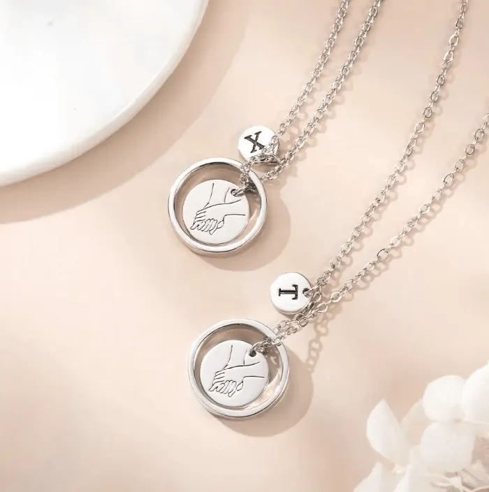 Custom Sisters MotherDaughter Necklace Set HandinHand Pendant with Initial Charms Ideal for Mothers Day Sister Gifts Belbren Necklaces