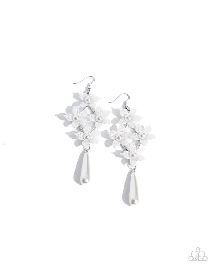 Earrings Paparazzi Jewelry Paparazzi Earring Vintage Veining White Earrings Paparazzi Jewelry Paparazzi Earring Vintage Veining White