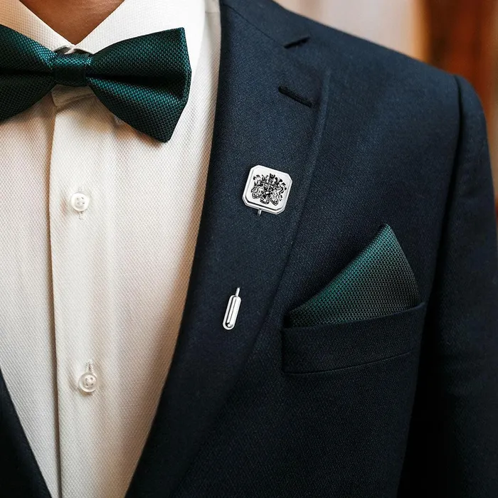 Necklaces Custom Family Crest Lapel Pin Personalized Coat of Arms Heritage Emblem Available in Silver and Gold Belbren