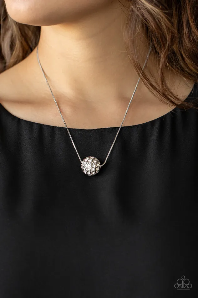 Necklaces Paparazzi Jewelry Paparazzi Necklace Oct LOP Come Out of Your BOMBSHELL White