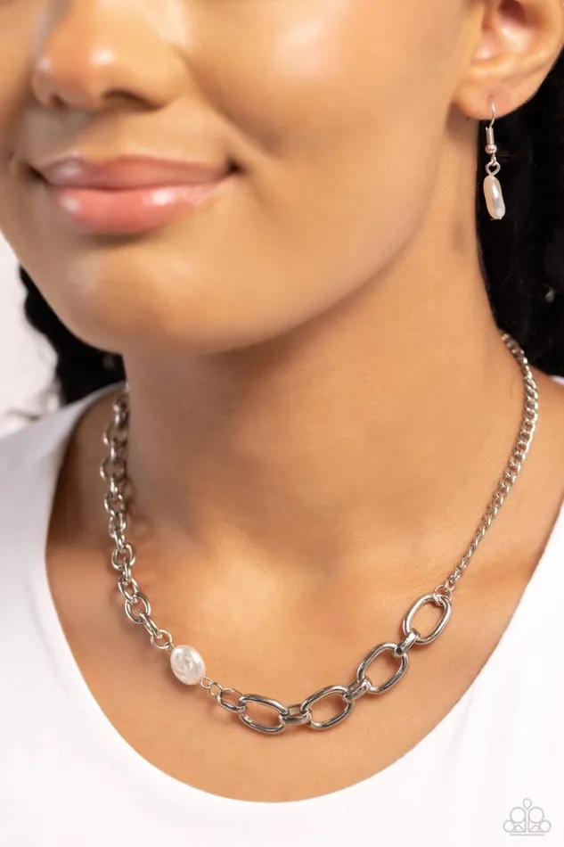 Necklaces Paparazzi Jewelry Paparazzi Necklace Picnic in Paris White