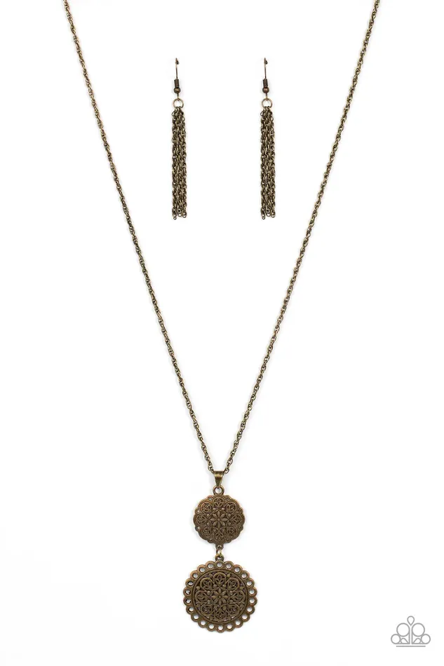 Necklaces Paparazzi Necklace Meet Me At The Garden Gate Brass Paparazzi Jewelry