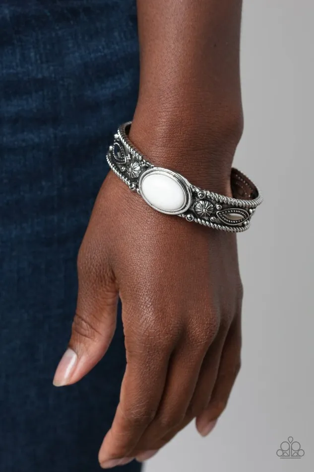 Paparazzi Bracelet Rural Repose White Paparazzi Jewelry Bracelets