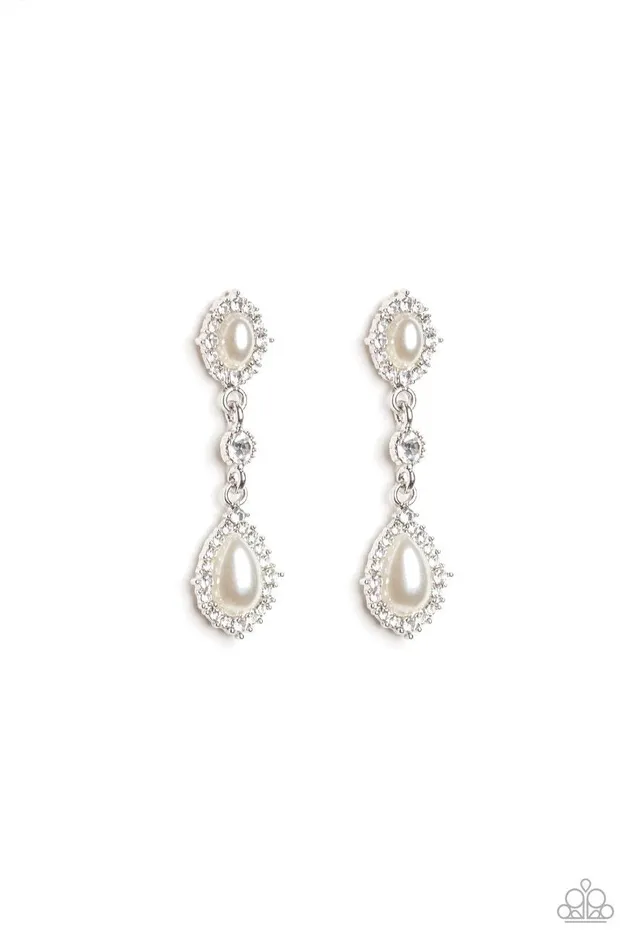 Paparazzi Earring AllGlowing White Paparazzi Jewelry Earrings Paparazzi Earring AllGlowing White Paparazzi Jewelry Earrings