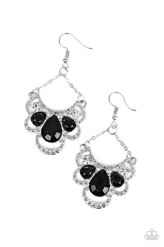 Paparazzi Jewelry Earrings Paparazzi Earring Caribbean Royalty Black