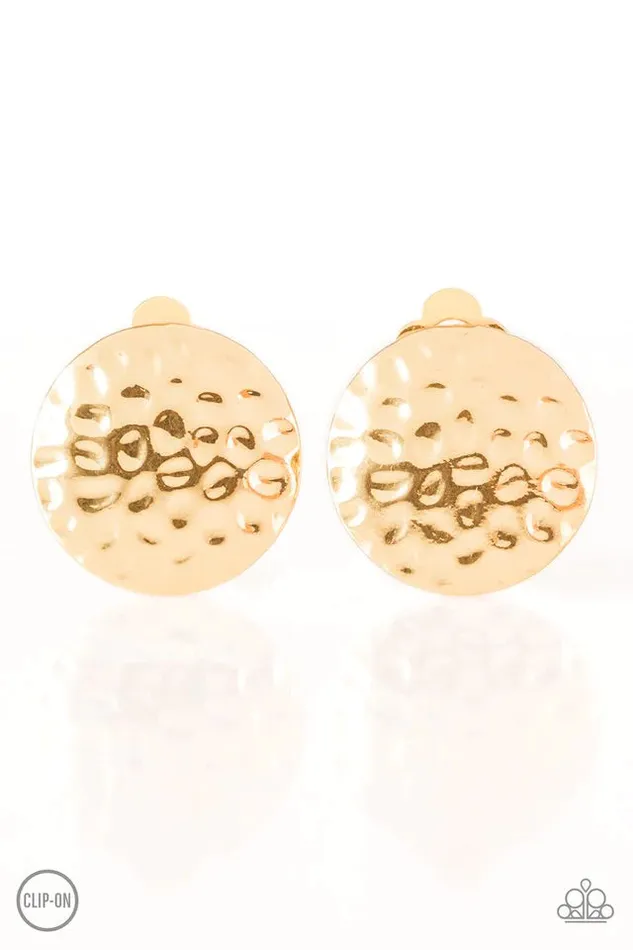 Paparazzi Jewelry Earrings Paparazzi Earring Hold The SHINE Gold