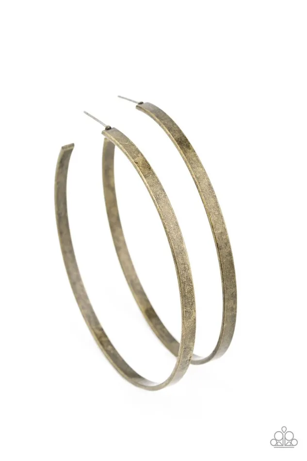 Paparazzi Jewelry Earrings Paparazzi Earring Lean Into The Curves Brass Paparazzi Jewelry Earrings Paparazzi Earring Lean Into The Curves Brass
