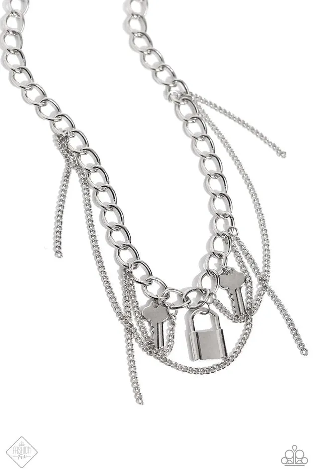 Paparazzi Jewelry Necklaces Paparazzi Necklace Against the LOCK Silver Paparazzi Jewelry Necklaces Paparazzi Necklace Against the LOCK Silver