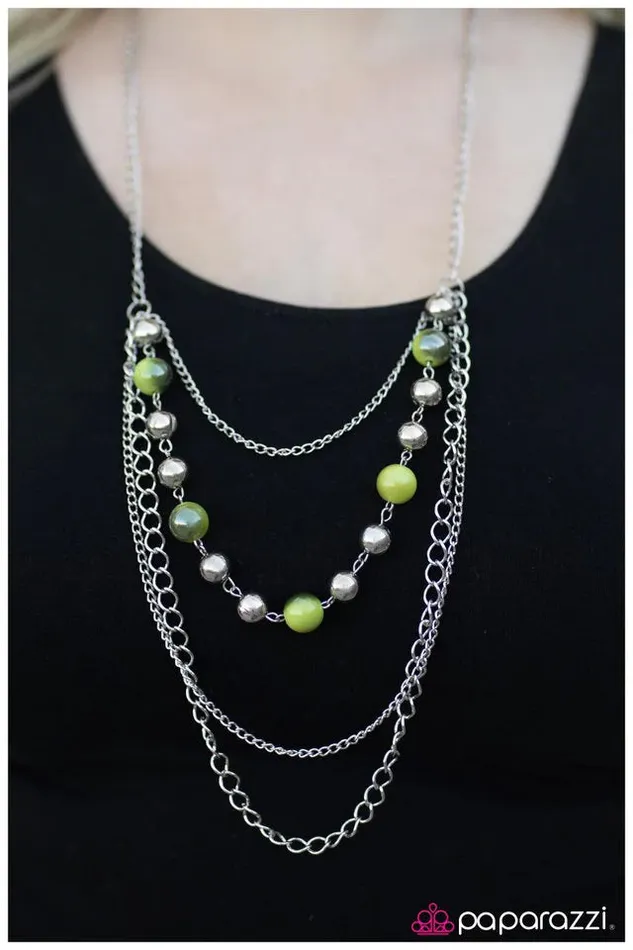 Paparazzi Jewelry Necklaces Paparazzi Necklace Betwixt Green