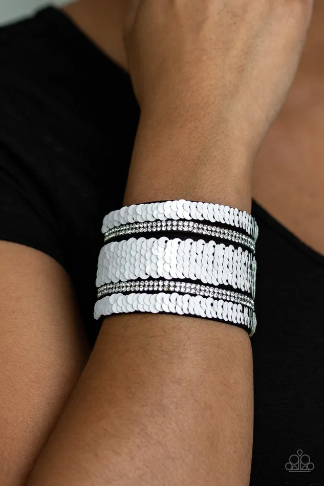 Paparazzi Jewelry Paparazzi Bracelet MERMAID Service White Bracelets Paparazzi Jewelry Paparazzi Bracelet MERMAID Service White Bracelets