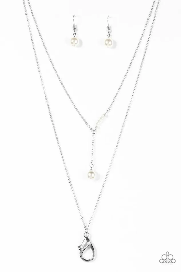 Paparazzi Jewelry Paparazzi Necklace Modernly Metro White Necklaces