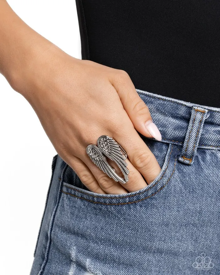 Paparazzi Jewelry Rings Paparazzi Ring Angelic Actress Silver