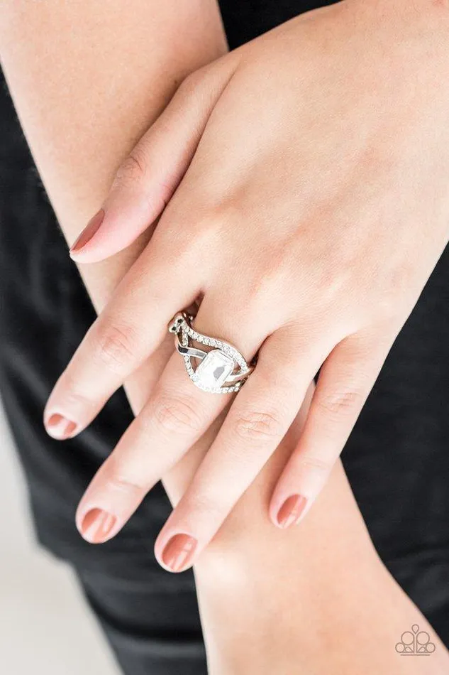 Paparazzi Jewelry Rings Paparazzi Ring BLING It On White