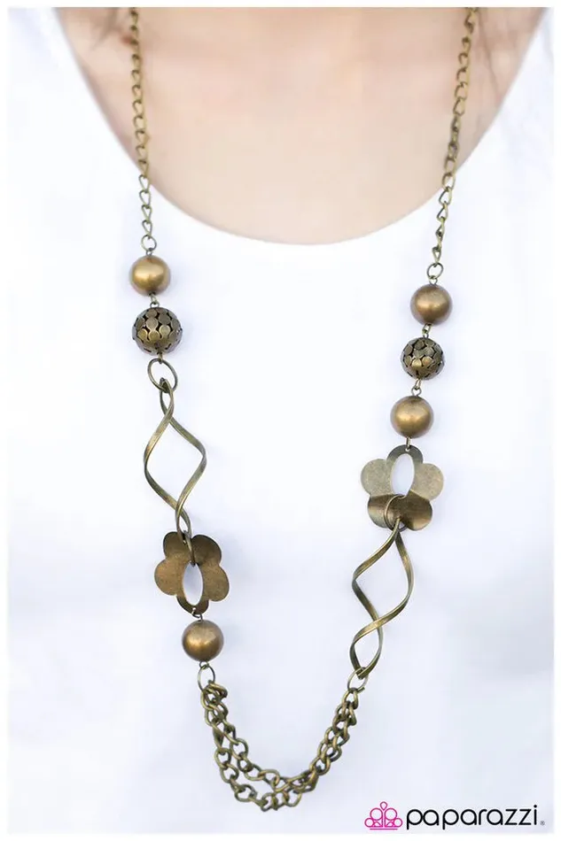 Paparazzi Necklace Daisy Duke Brass Paparazzi Jewelry Necklaces