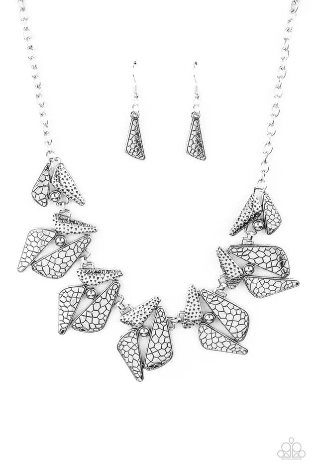 Paparazzi Necklace Extra Expedition Silver Paparazzi Jewelry Necklaces Paparazzi Necklace Extra Expedition Silver Paparazzi Jewelry Necklaces