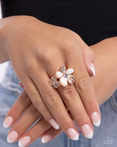 Paparazzi Ring A Dizzy SHELL Gold Paparazzi Jewelry Rings