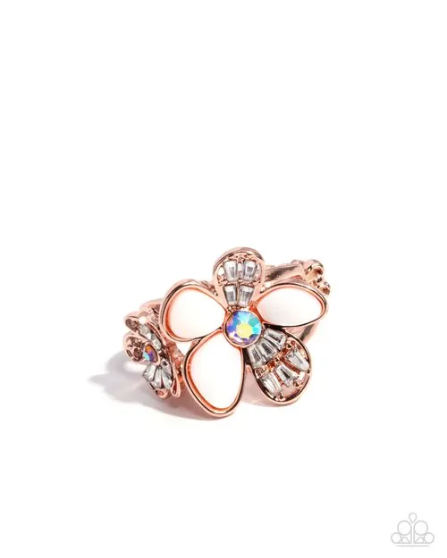 Paparazzi Ring A Dizzy SHELL Gold Paparazzi Jewelry Rings Paparazzi Ring A Dizzy SHELL Gold Paparazzi Jewelry Rings