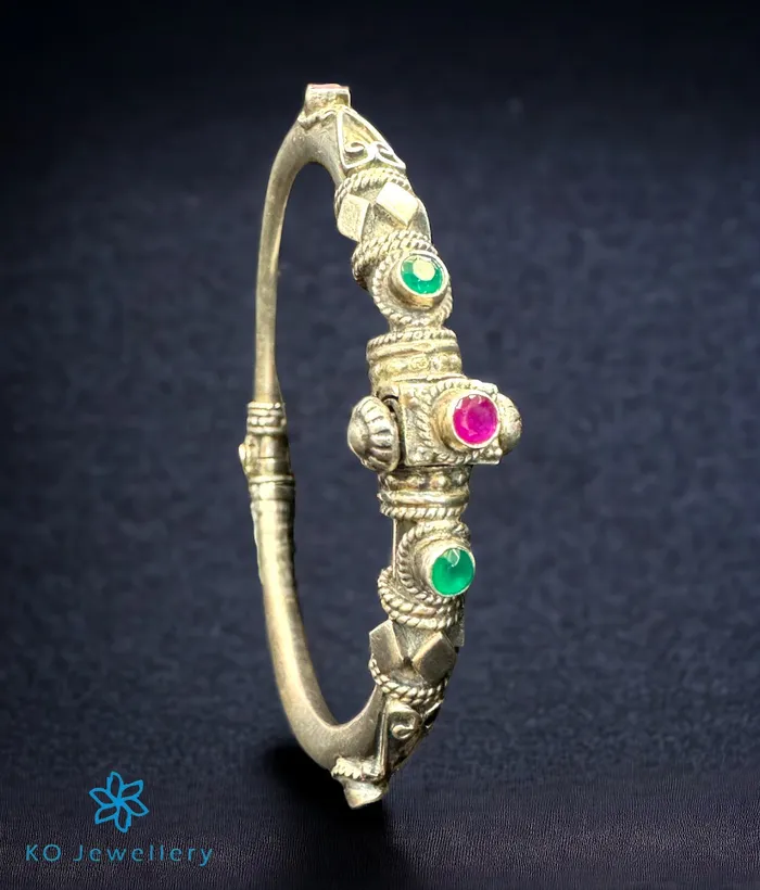 Bracelets Jaipur The Rema Silver Antique Openable Bracelet RedSize 26