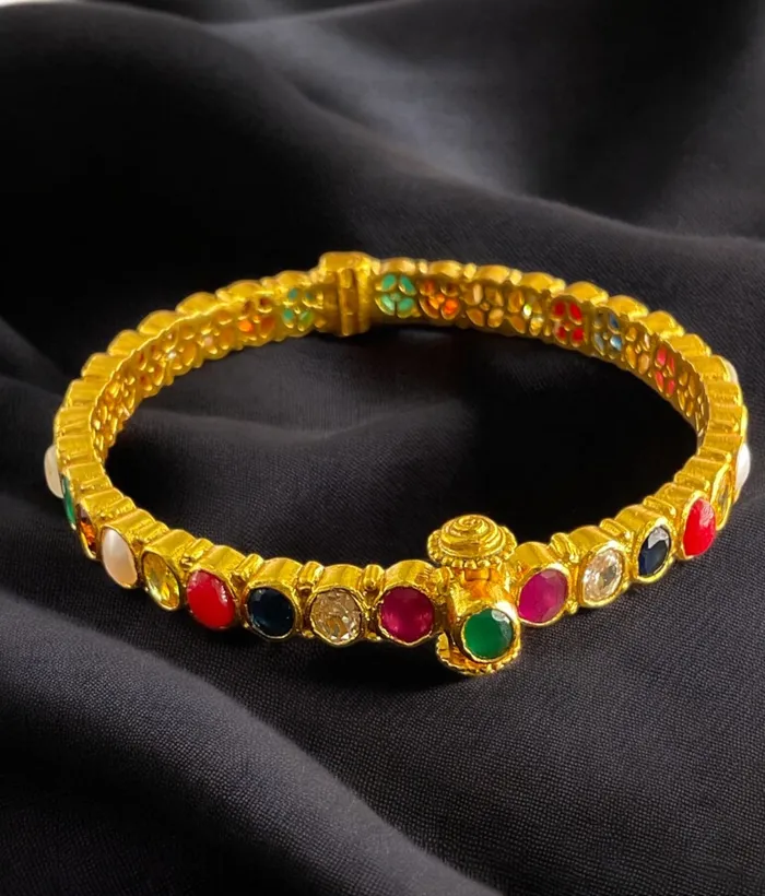 Bracelets Silversmith The Kripa Silver Navratna Bracelet Size222426