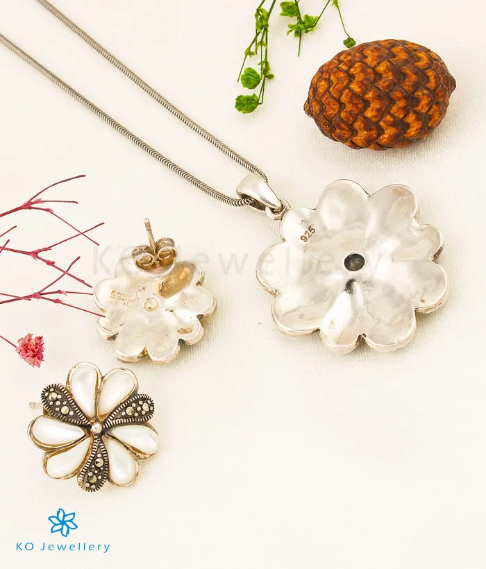 Marcasite The Arbella Silver Marcasite Pendant Set Pearl Necklaces