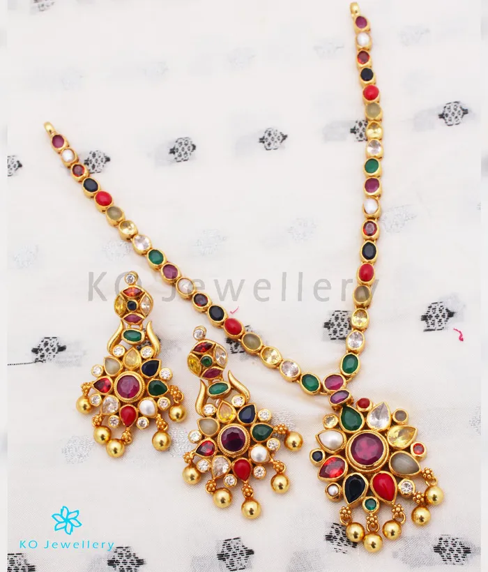 Necklaces Silversmith The Abhijita Silver Navratna Necklace