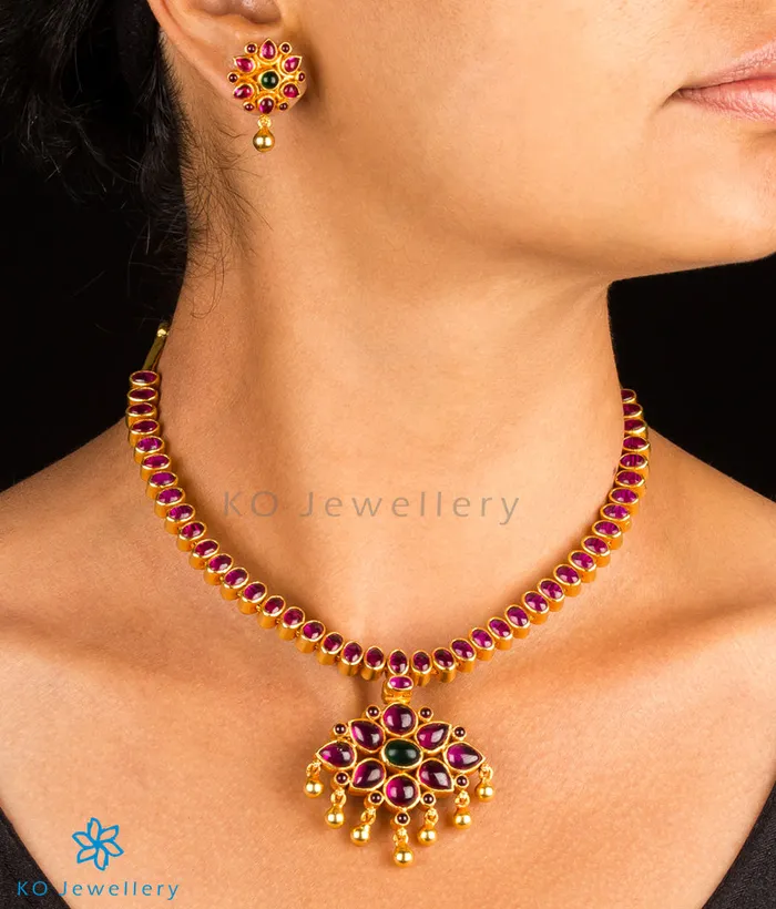 Silversmith The Dwija Silver Reversible Addige Necklace Necklaces