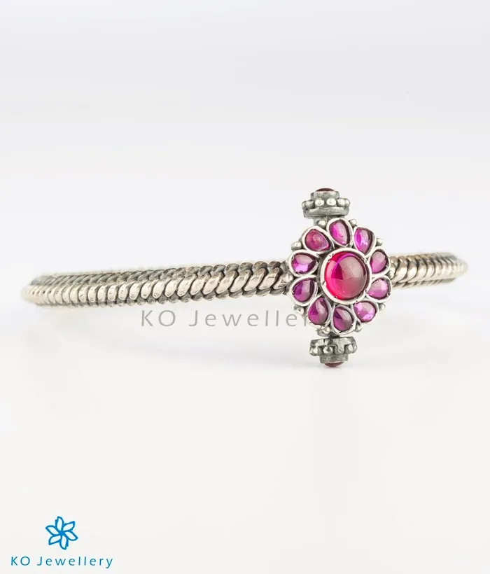 The Aarav Antique Silver Golusu Bracelet SingleOxidisedSize26 Silversmith Bracelets The Aarav Antique Silver Golusu Bracelet SingleOxidisedSize26 Silversmith Bracelets
