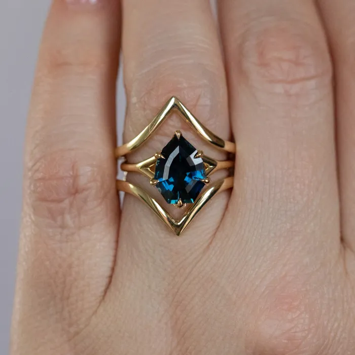 Anueva Jewelry Rings Hills and Valleys Pointed Ring Jacket in Solid Recycled 14k Gold