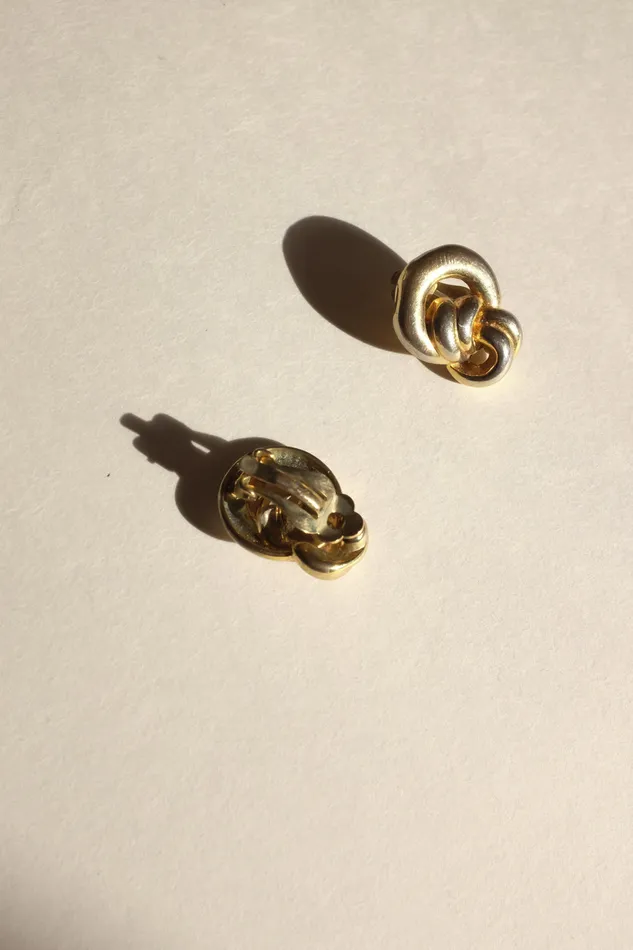 Earrings collectionno2 VINTAGE BOLD GOLD KNOTTED EARRINGS Earrings collectionno2 VINTAGE BOLD GOLD KNOTTED EARRINGS