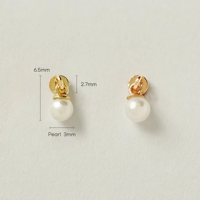 Earrings MinimalBijoux 14K Gold Mini Pearl Drop Cartilage Earring 20G