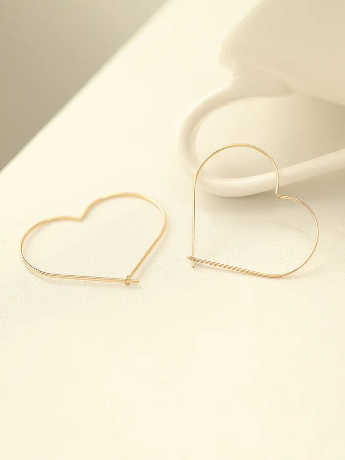 Earrings MinimalBijoux 14K Gold Slim Heart Hoop