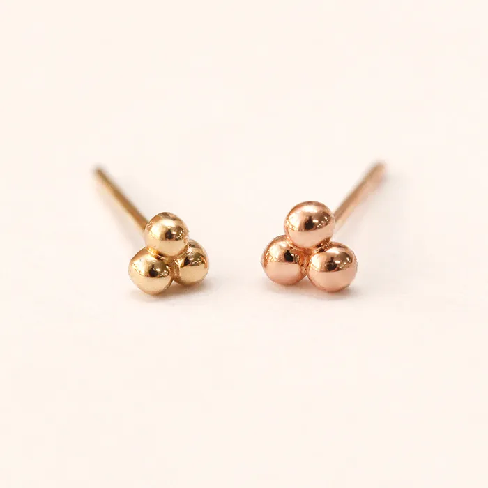 Earrings MinimalBijoux 14K Gold Triangle Balls Stud Earring