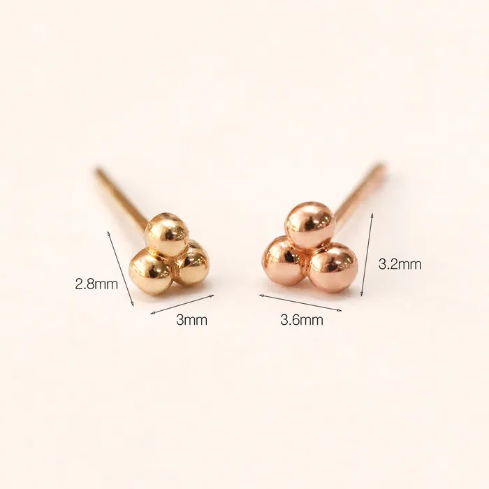 Earrings MinimalBijoux 14K Gold Triangle Balls Stud Earring