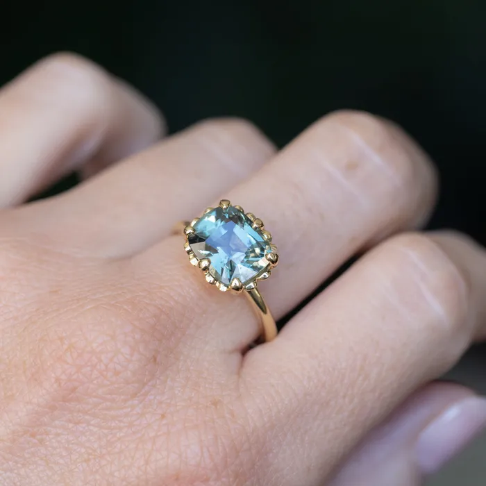 GIA 447ct Color Shifting Elongated Cushion Cup Sapphire Scallop Cup EastWest Solitaire in 18k Yellow Gold Nashan PreStyled Sets