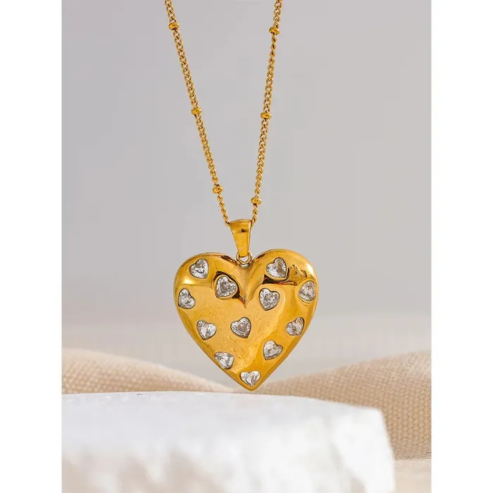 Mabel Love Co Necklaces Gold Heart Necklace