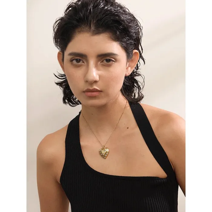 Mabel Love Co Necklaces Gold Heart Necklace