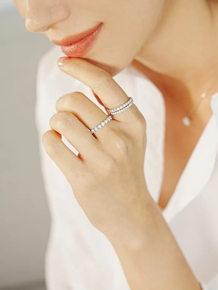 MinimalBijoux 14K Moissanite Guard Ring Rings