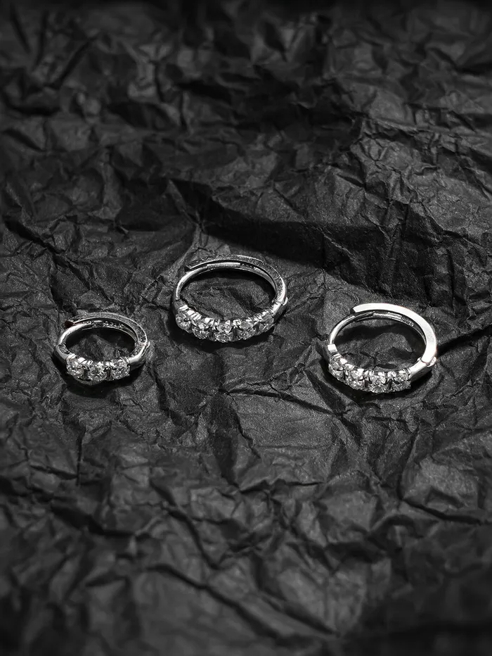 MinimalBijoux Earrings 14K 18K Gold Moissanite Cartilage Hoop Earring