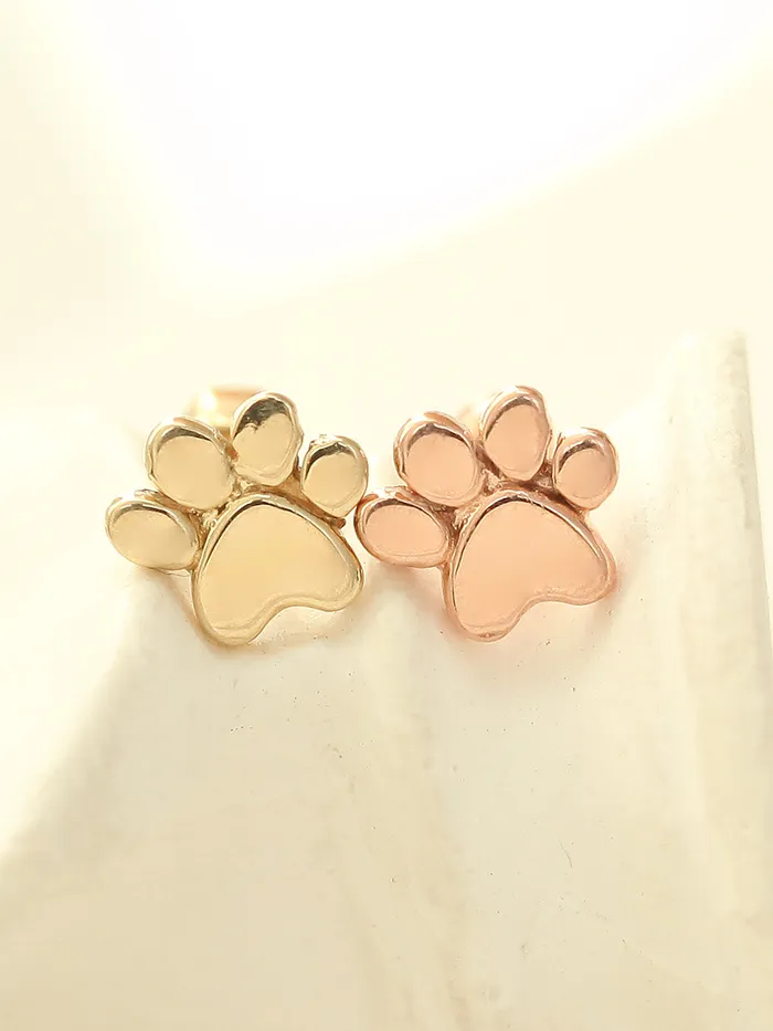 MinimalBijoux Earrings 14K Gold Dogs Sole Cartilage Earring 18G16G