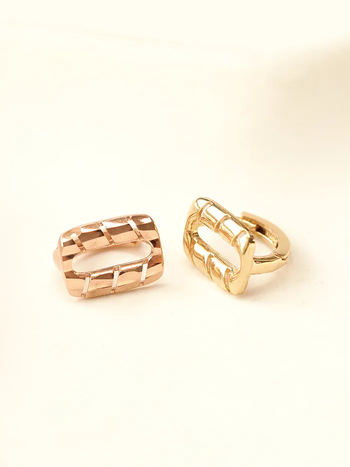 MinimalBijoux Earrings 14K Gold Twist Square Hoop Earring